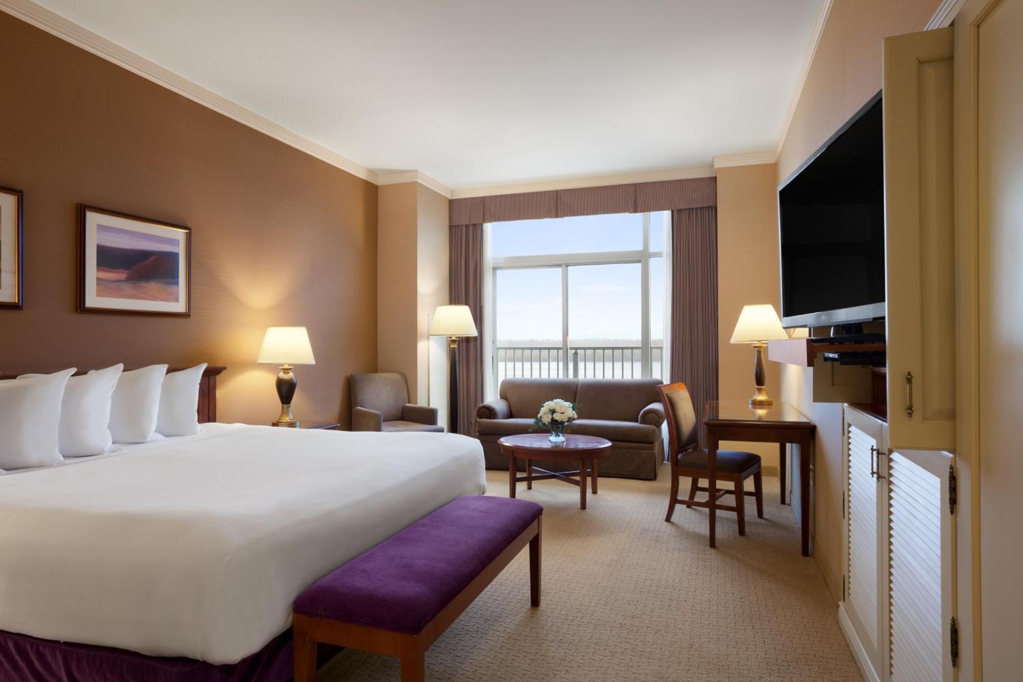 Deluxe King Room River View,1211849563:JPEG